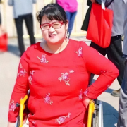 “无腿妈妈”吕娟：不听劝阻，试管生下双胞胎男孩，后来如何了